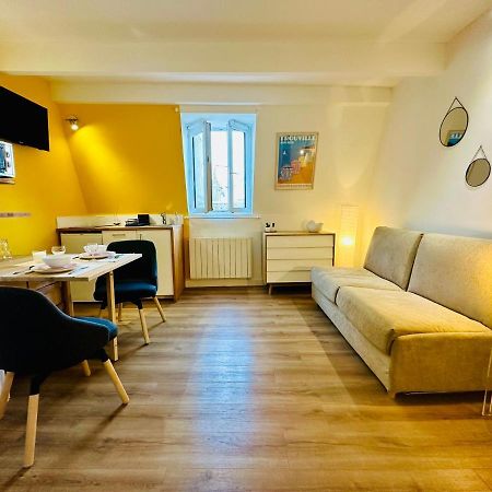 Studio Hissez Haut - Idealement Place, Plage, Restaurants, Commerces Trouville-sur-mer Exteriör bild