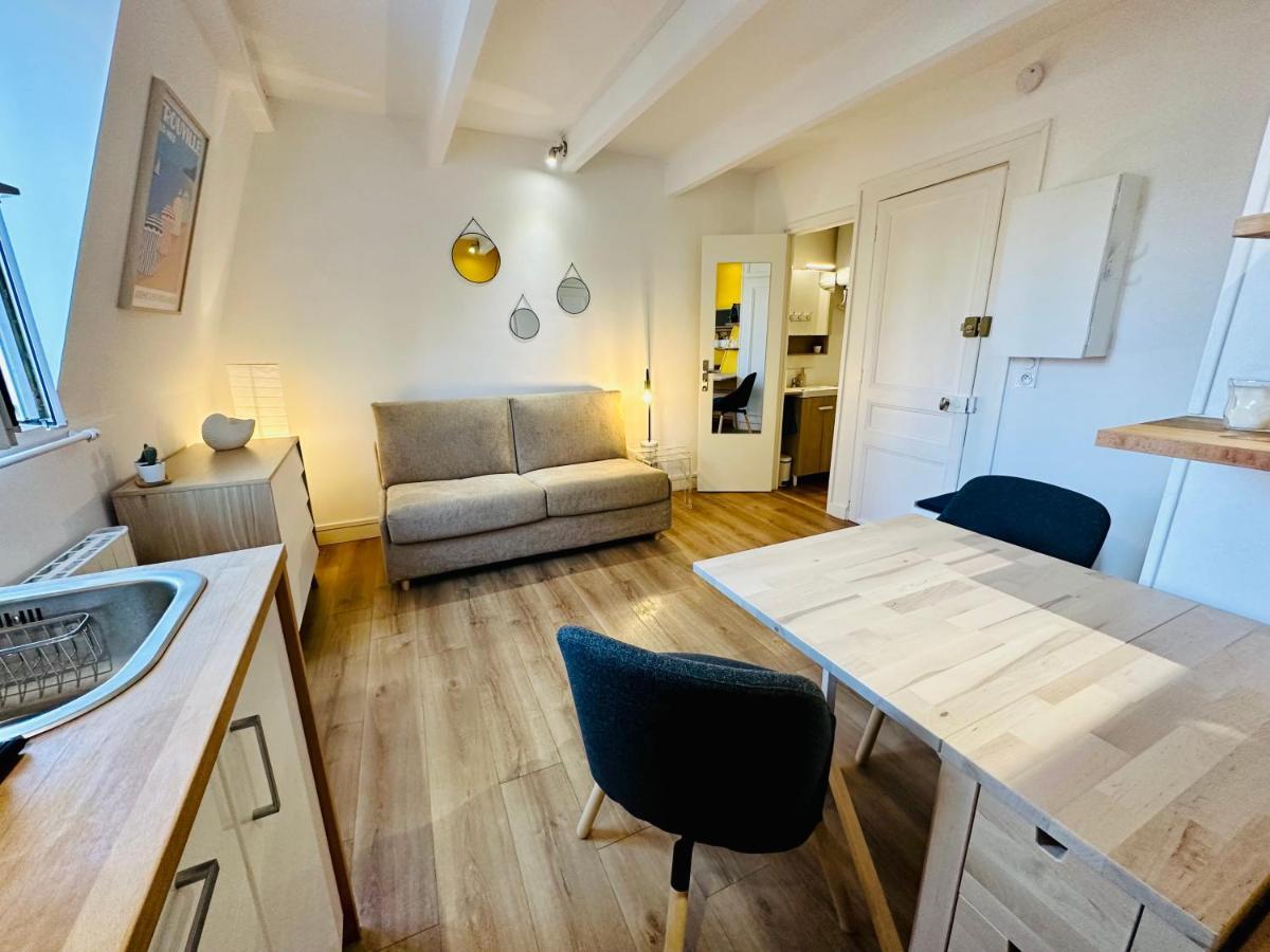 Studio Hissez Haut - Idealement Place, Plage, Restaurants, Commerces Trouville-sur-mer Exteriör bild